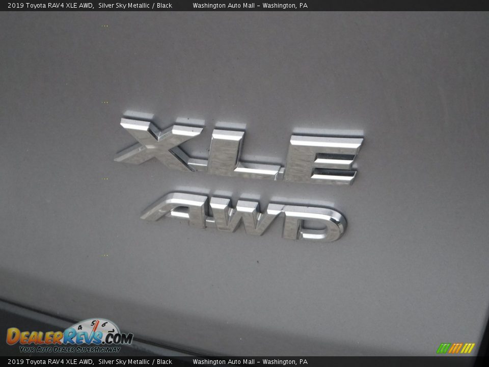 2019 Toyota RAV4 XLE AWD Silver Sky Metallic / Black Photo #19