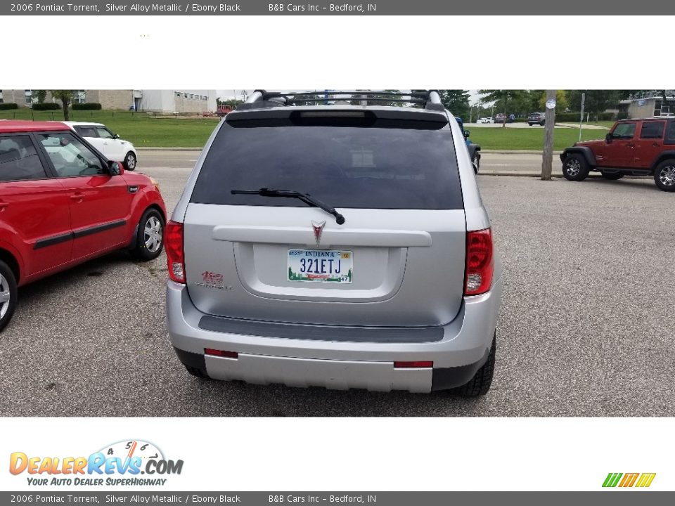 2006 Pontiac Torrent Silver Alloy Metallic / Ebony Black Photo #5