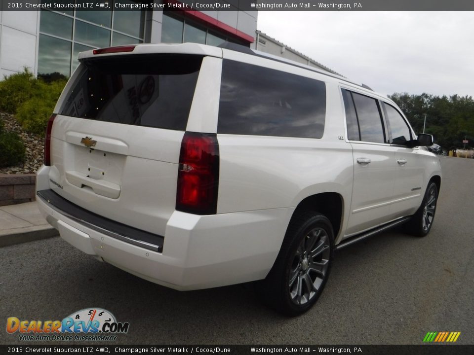 2015 Chevrolet Suburban LTZ 4WD Champagne Silver Metallic / Cocoa/Dune Photo #23