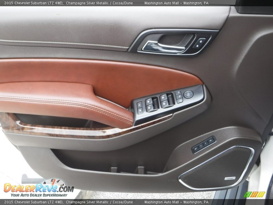 2015 Chevrolet Suburban LTZ 4WD Champagne Silver Metallic / Cocoa/Dune Photo #25