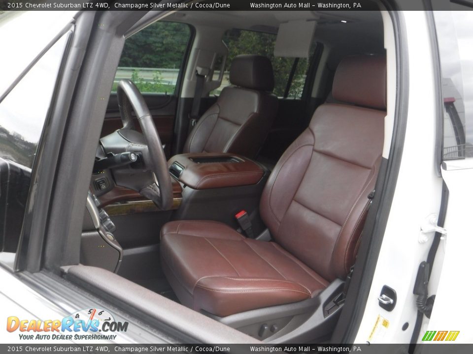 2015 Chevrolet Suburban LTZ 4WD Champagne Silver Metallic / Cocoa/Dune Photo #30