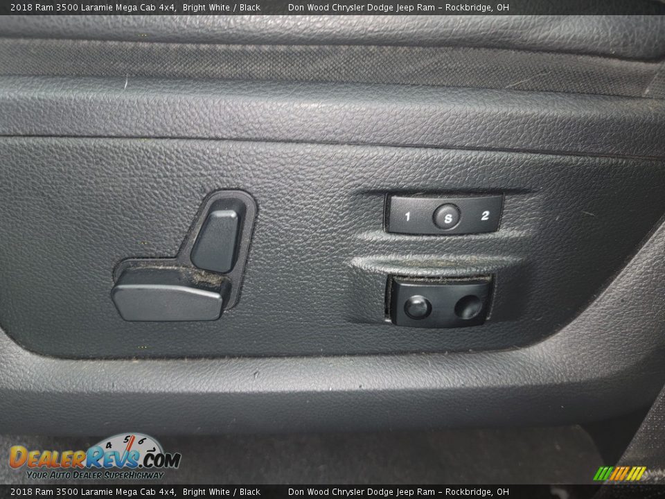 2018 Ram 3500 Laramie Mega Cab 4x4 Bright White / Black Photo #16