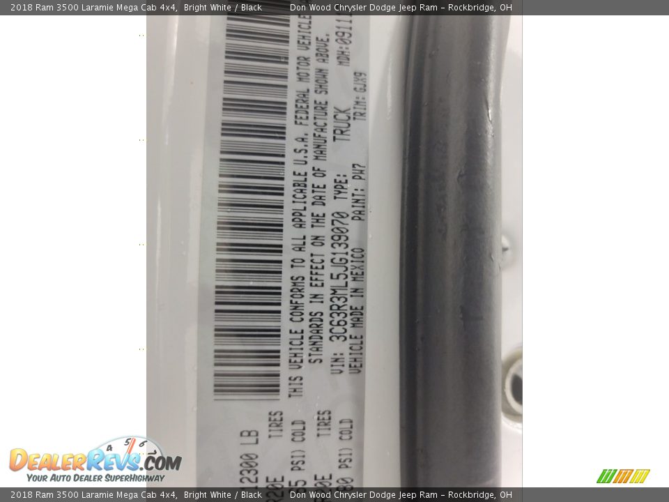 2018 Ram 3500 Laramie Mega Cab 4x4 Bright White / Black Photo #35