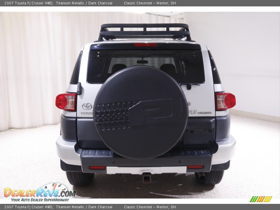 2007 Toyota FJ Cruiser 4WD Titanium Metallic / Dark Charcoal Photo #17