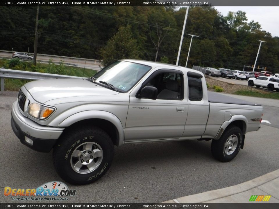 2003 Toyota Tacoma V6 Xtracab 4x4 Lunar Mist Silver Metallic / Charcoal Photo #12