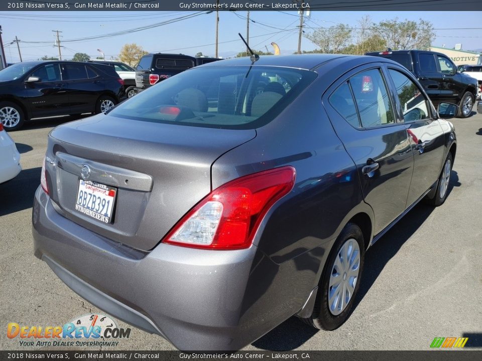 2018 Nissan Versa S Gun Metal Metallic / Charcoal Photo #4