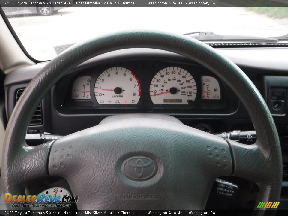 2003 Toyota Tacoma V6 Xtracab 4x4 Lunar Mist Silver Metallic / Charcoal Photo #25