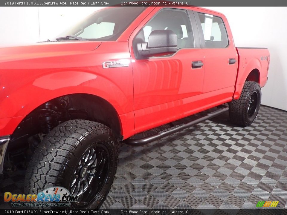 2019 Ford F150 XL SuperCrew 4x4 Race Red / Earth Gray Photo #10