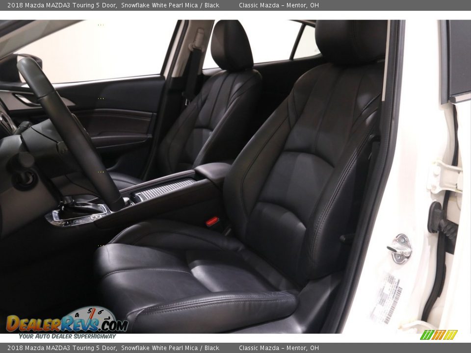 2018 Mazda MAZDA3 Touring 5 Door Snowflake White Pearl Mica / Black Photo #5