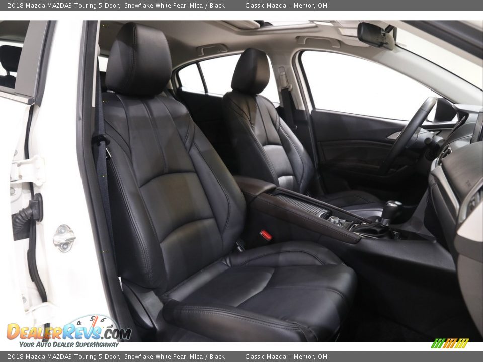 2018 Mazda MAZDA3 Touring 5 Door Snowflake White Pearl Mica / Black Photo #17