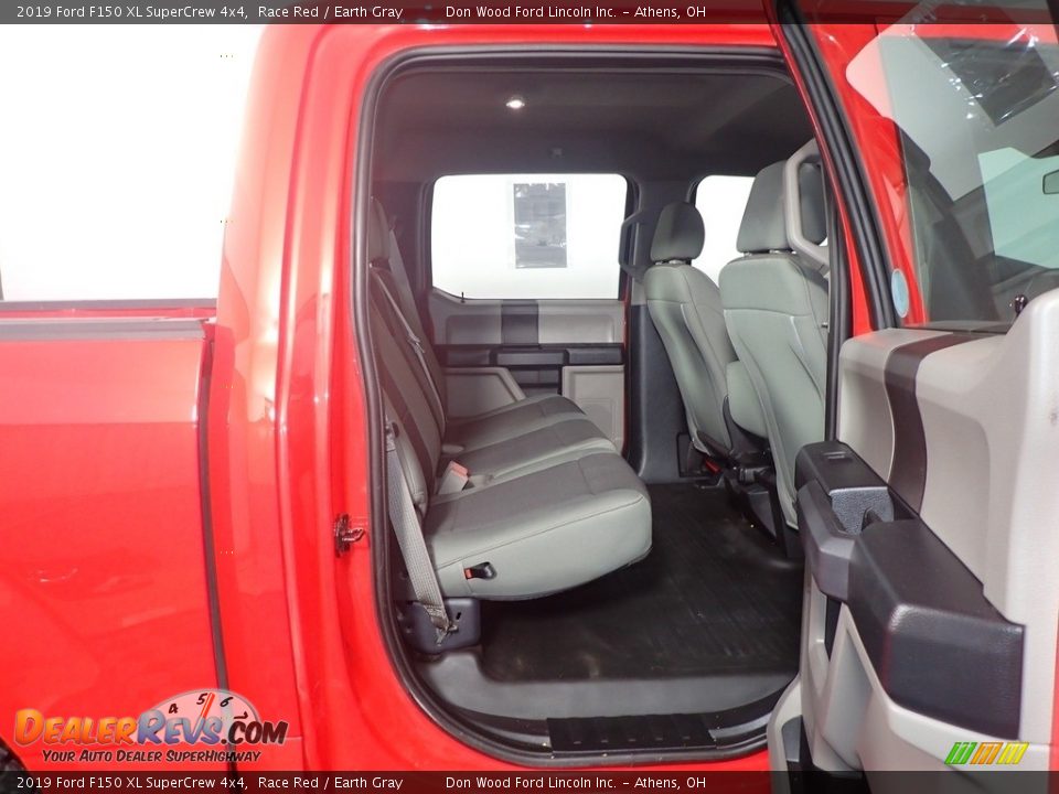 2019 Ford F150 XL SuperCrew 4x4 Race Red / Earth Gray Photo #36