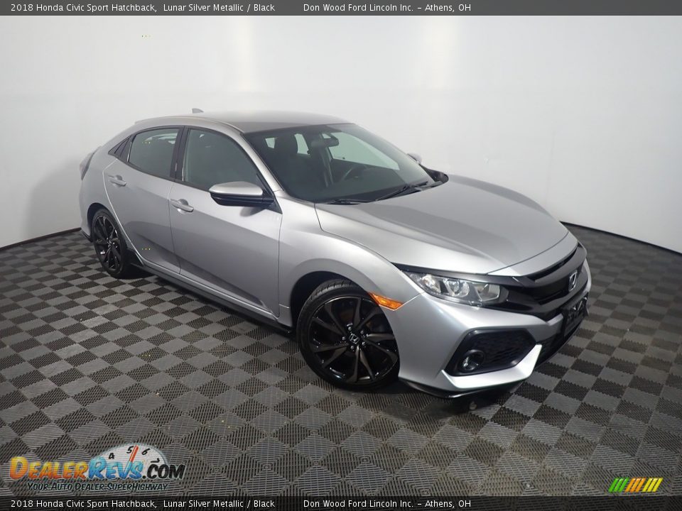 Front 3/4 View of 2018 Honda Civic Sport Hatchback Photo #3