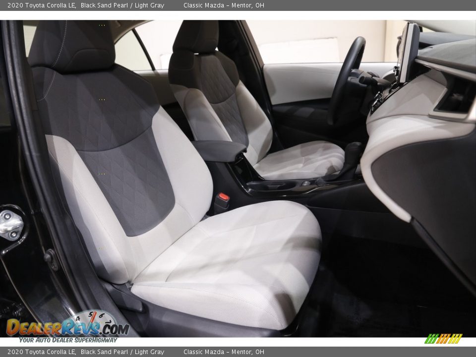 2020 Toyota Corolla LE Black Sand Pearl / Light Gray Photo #13