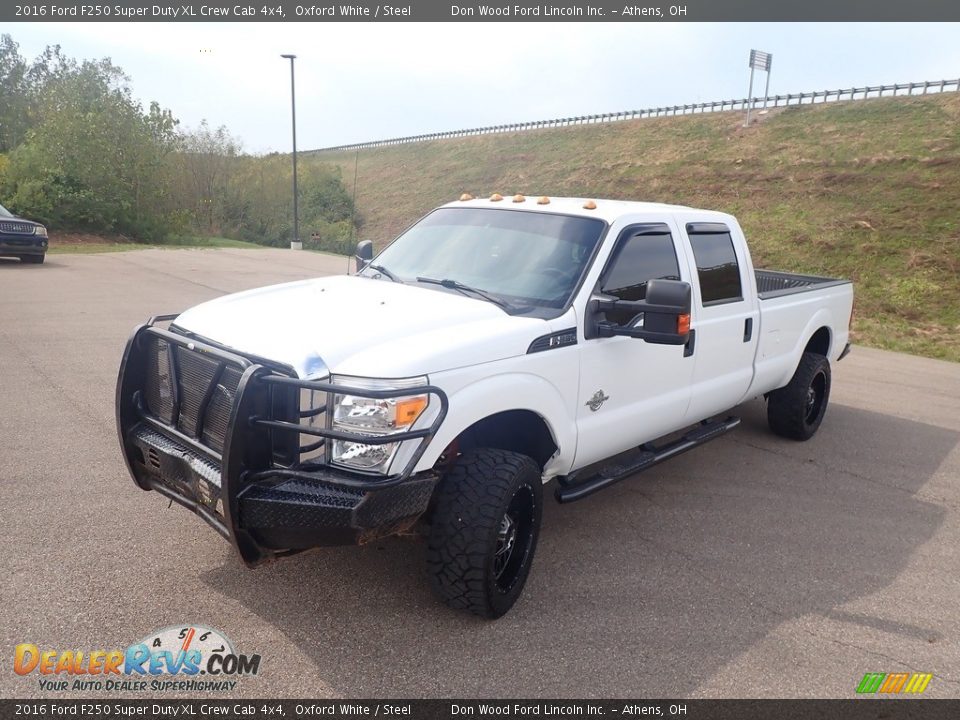2016 Ford F250 Super Duty XL Crew Cab 4x4 Oxford White / Steel Photo #8