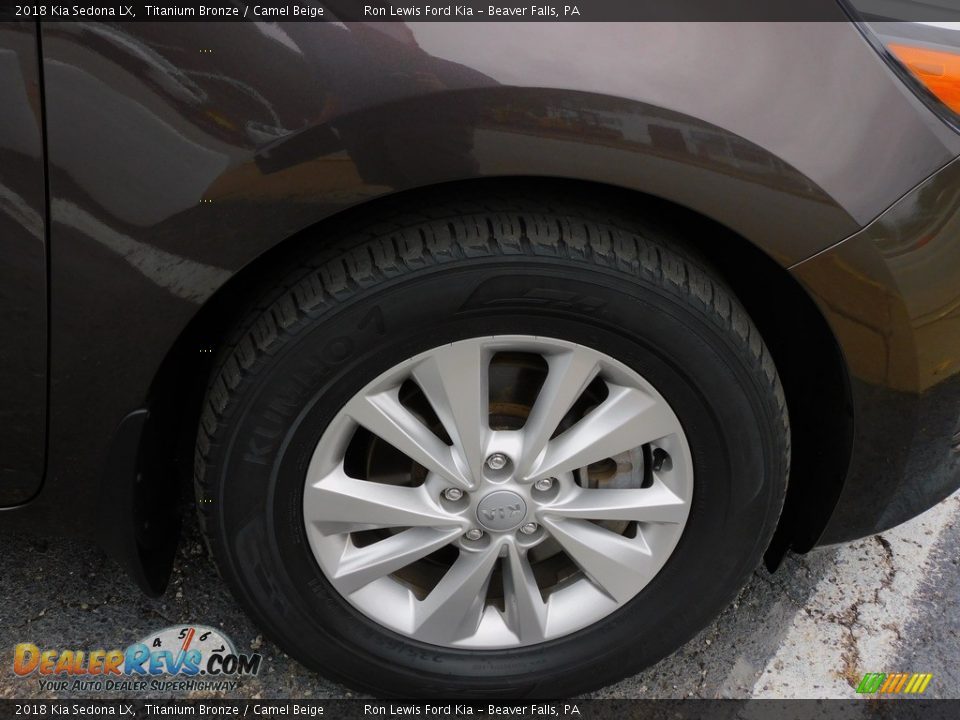 2018 Kia Sedona LX Titanium Bronze / Camel Beige Photo #9