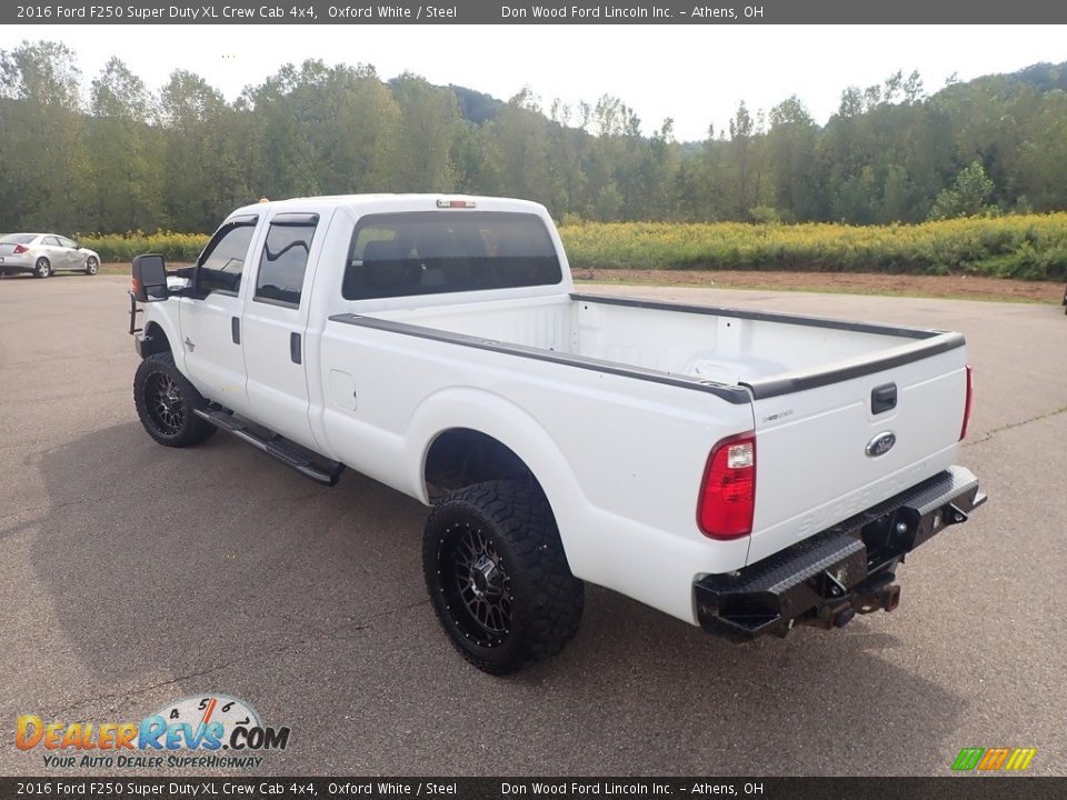 2016 Ford F250 Super Duty XL Crew Cab 4x4 Oxford White / Steel Photo #11