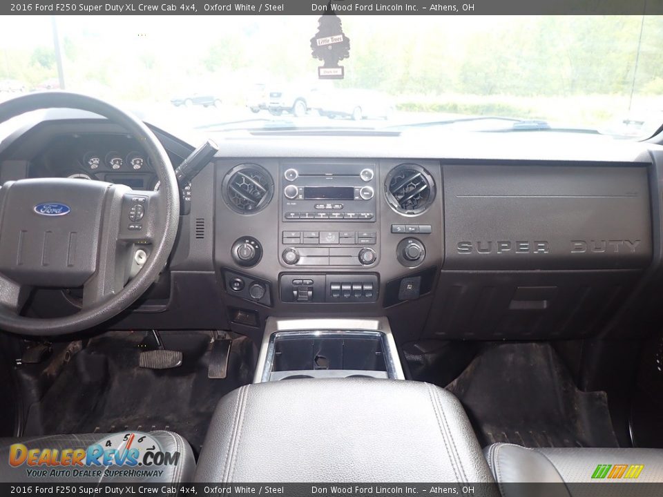 2016 Ford F250 Super Duty XL Crew Cab 4x4 Oxford White / Steel Photo #23