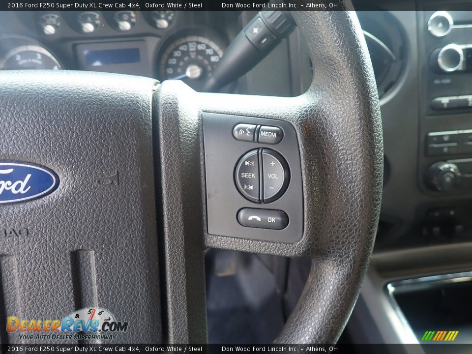 2016 Ford F250 Super Duty XL Crew Cab 4x4 Oxford White / Steel Photo #28