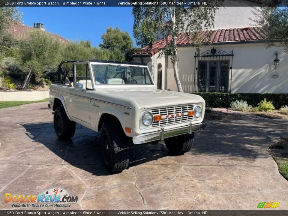 Wimbledon White 1969 Ford Bronco Sport Wagon Photo #9