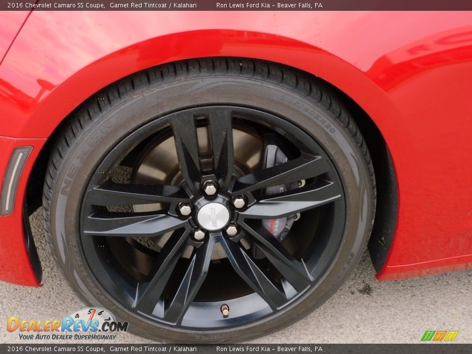 2016 Chevrolet Camaro SS Coupe Garnet Red Tintcoat / Kalahari Photo #10