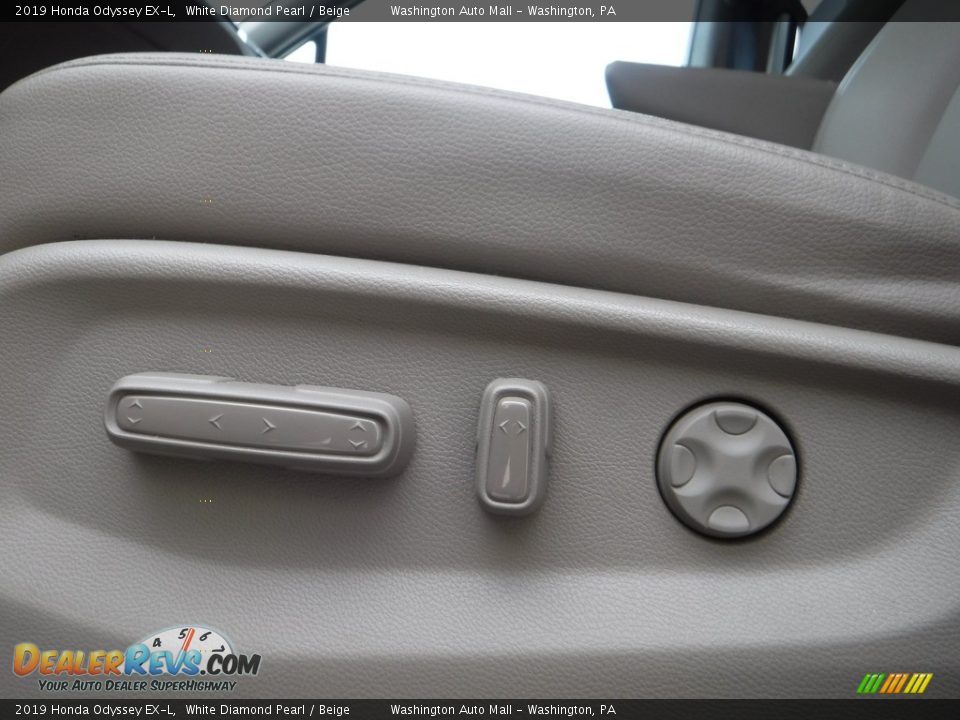 2019 Honda Odyssey EX-L White Diamond Pearl / Beige Photo #13