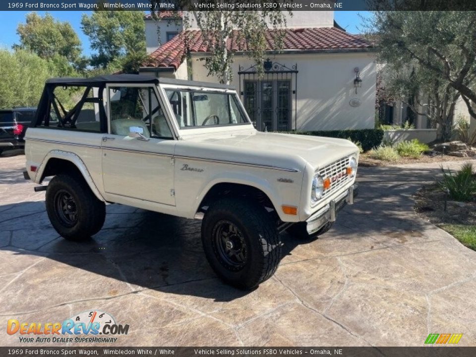 Wimbledon White 1969 Ford Bronco Sport Wagon Photo #14