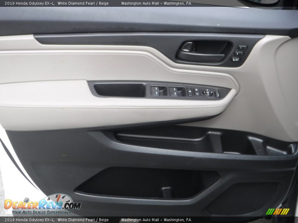 2019 Honda Odyssey EX-L White Diamond Pearl / Beige Photo #17