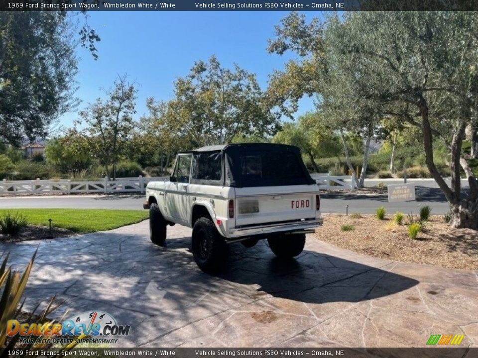 1969 Ford Bronco Sport Wagon Wimbledon White / White Photo #18