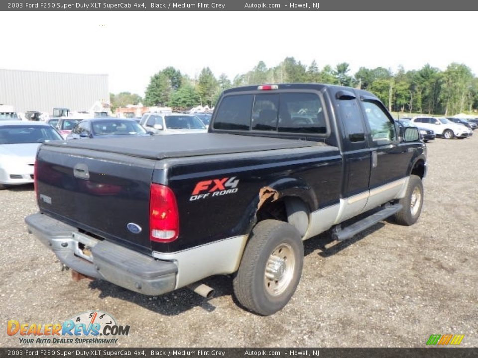 2003 Ford F250 Super Duty XLT SuperCab 4x4 Black / Medium Flint Grey Photo #6