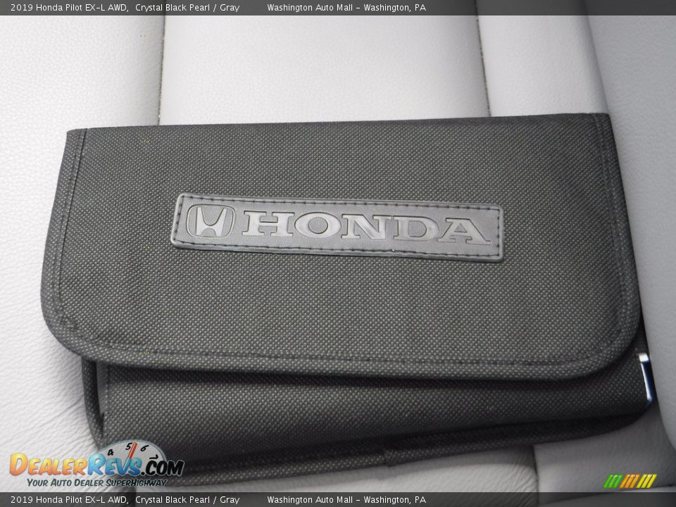 2019 Honda Pilot EX-L AWD Crystal Black Pearl / Gray Photo #31