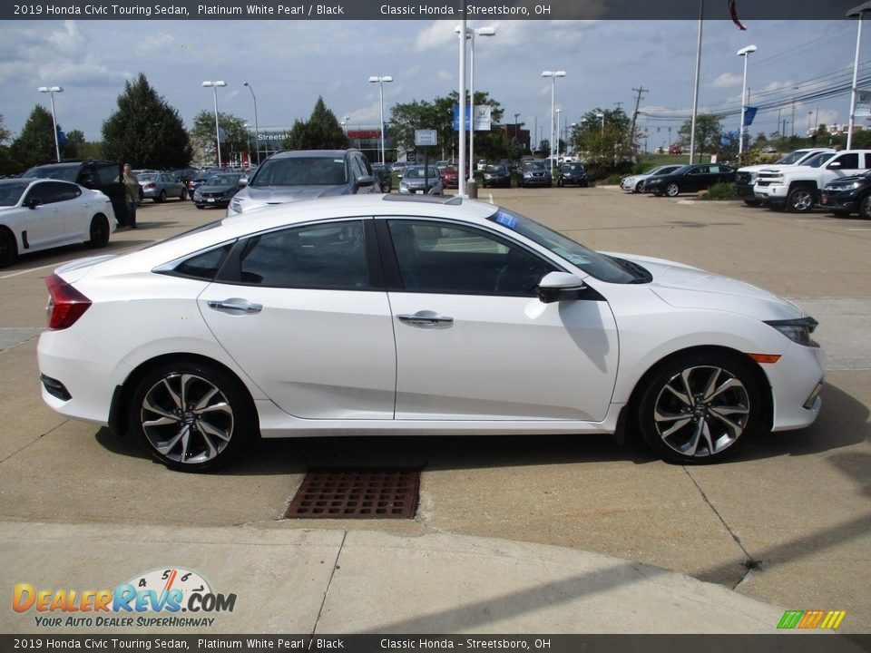 2019 Honda Civic Touring Sedan Platinum White Pearl / Black Photo #4