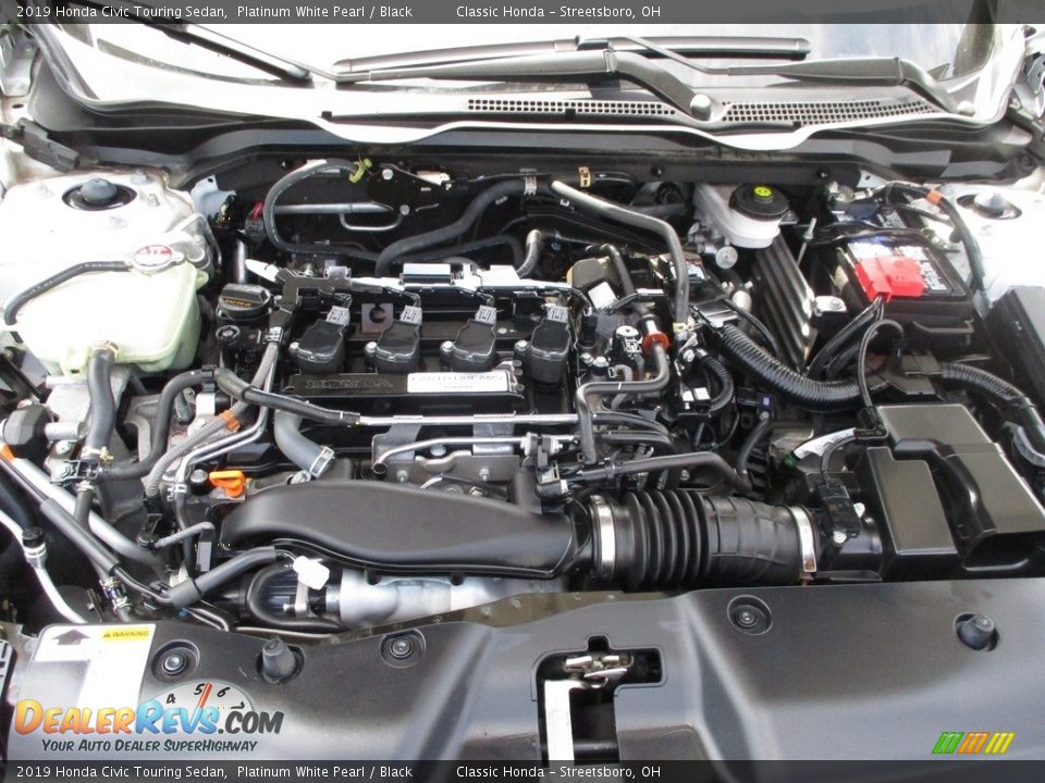 2019 Honda Civic Touring Sedan Platinum White Pearl / Black Photo #13