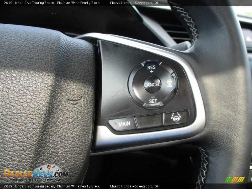 2019 Honda Civic Touring Sedan Platinum White Pearl / Black Photo #32