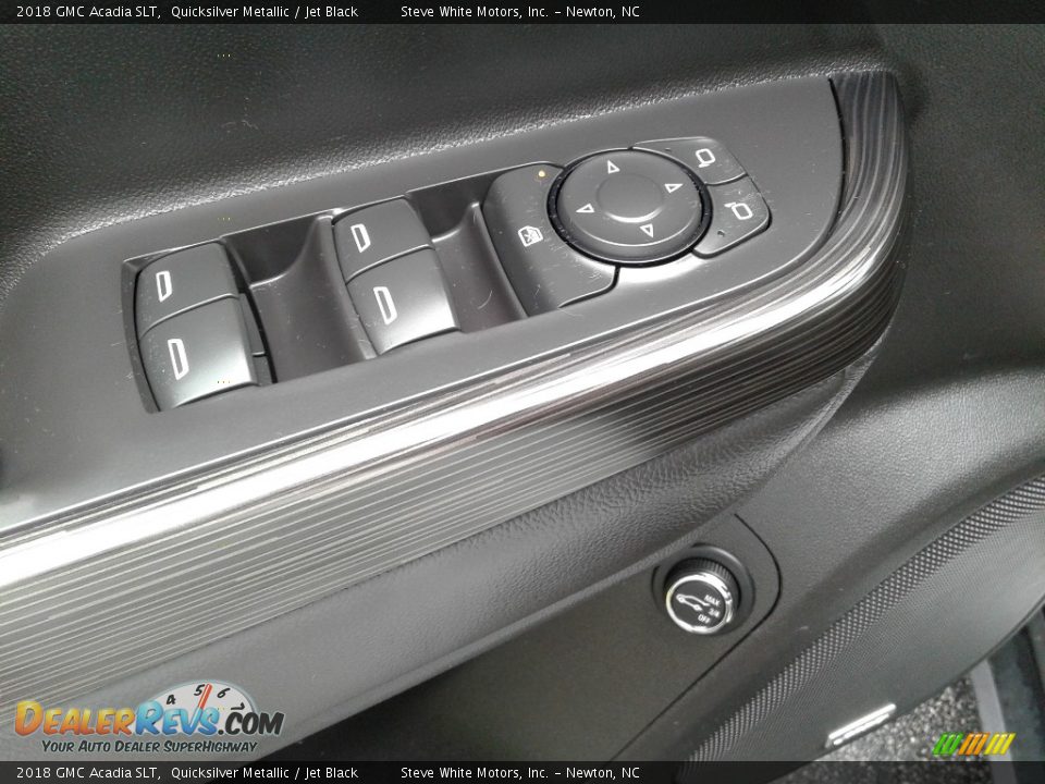 Door Panel of 2018 GMC Acadia SLT Photo #11