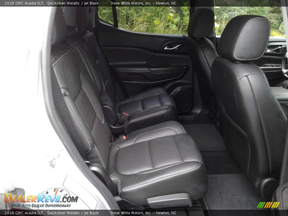 Rear Seat of 2018 GMC Acadia SLT Photo #17