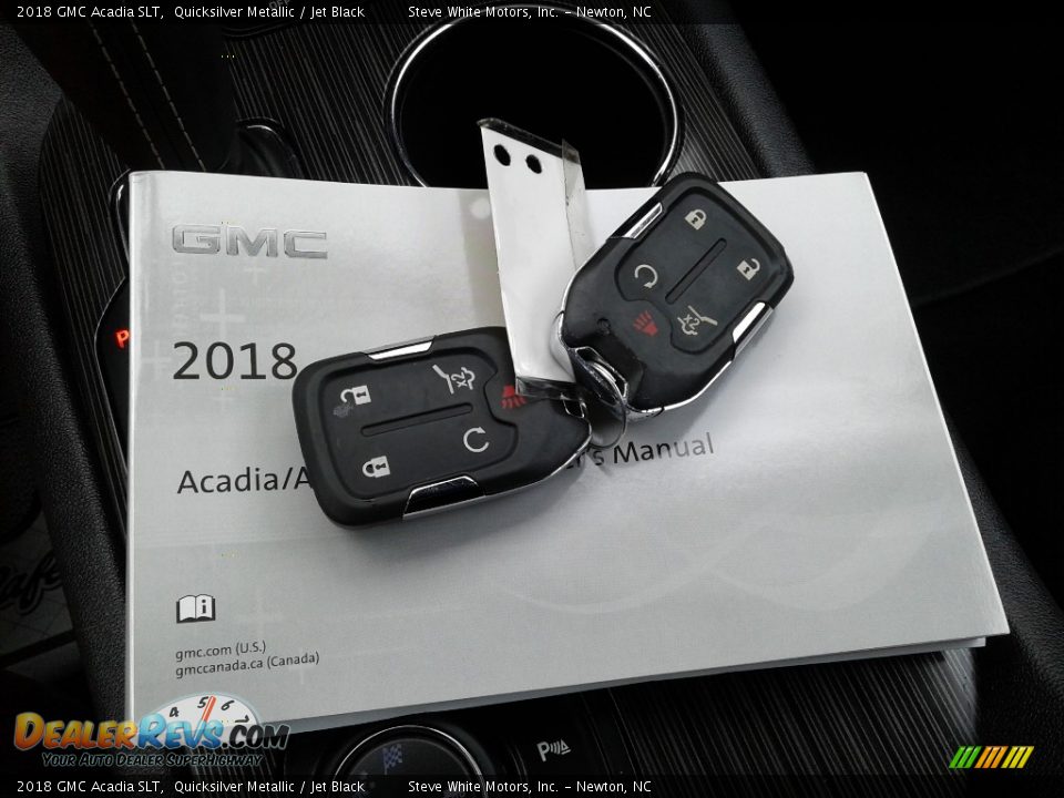 Keys of 2018 GMC Acadia SLT Photo #29