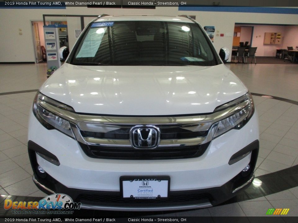 2019 Honda Pilot Touring AWD White Diamond Pearl / Black Photo #2