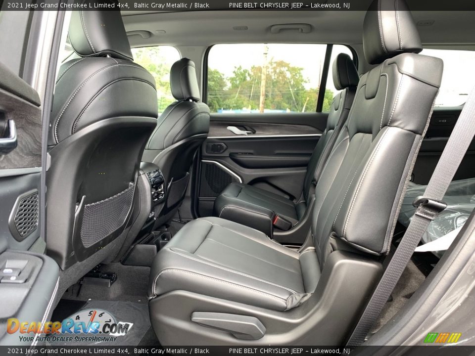 Rear Seat of 2021 Jeep Grand Cherokee L Limited 4x4 Photo #9