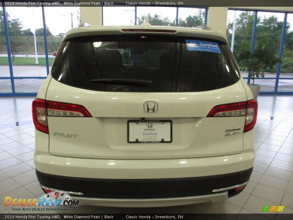 2019 Honda Pilot Touring AWD White Diamond Pearl / Black Photo #8