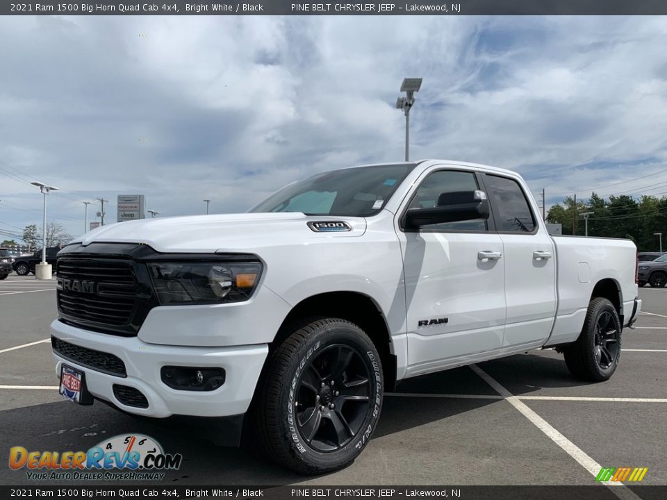 Front 3/4 View of 2021 Ram 1500 Big Horn Quad Cab 4x4 Photo #1