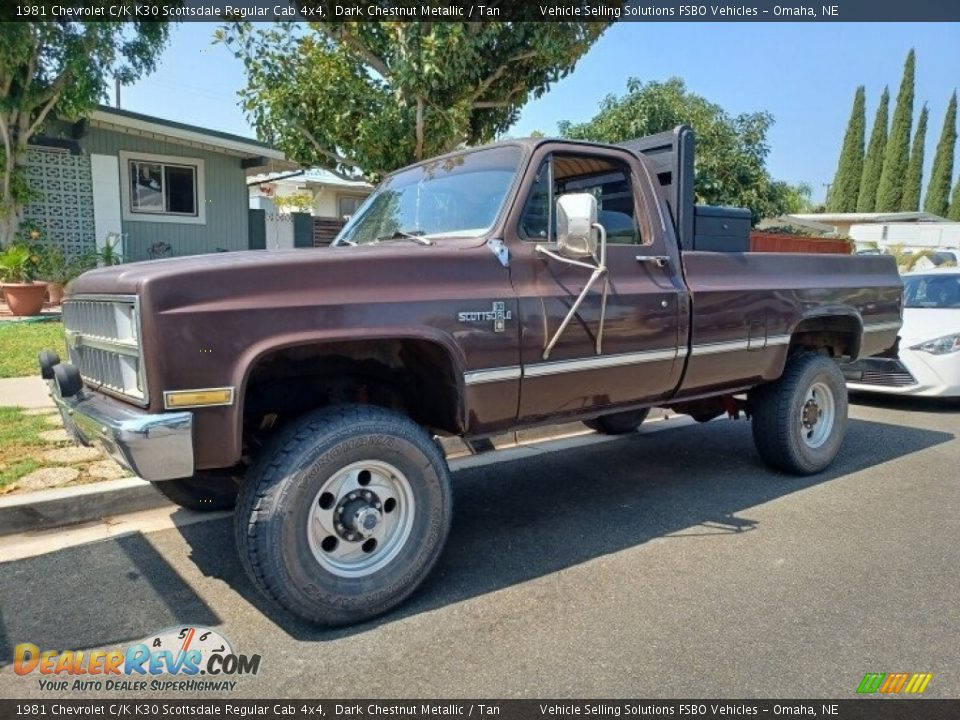 Front 3/4 View of 1981 Chevrolet C/K K30 Scottsdale Regular Cab 4x4 Photo #1