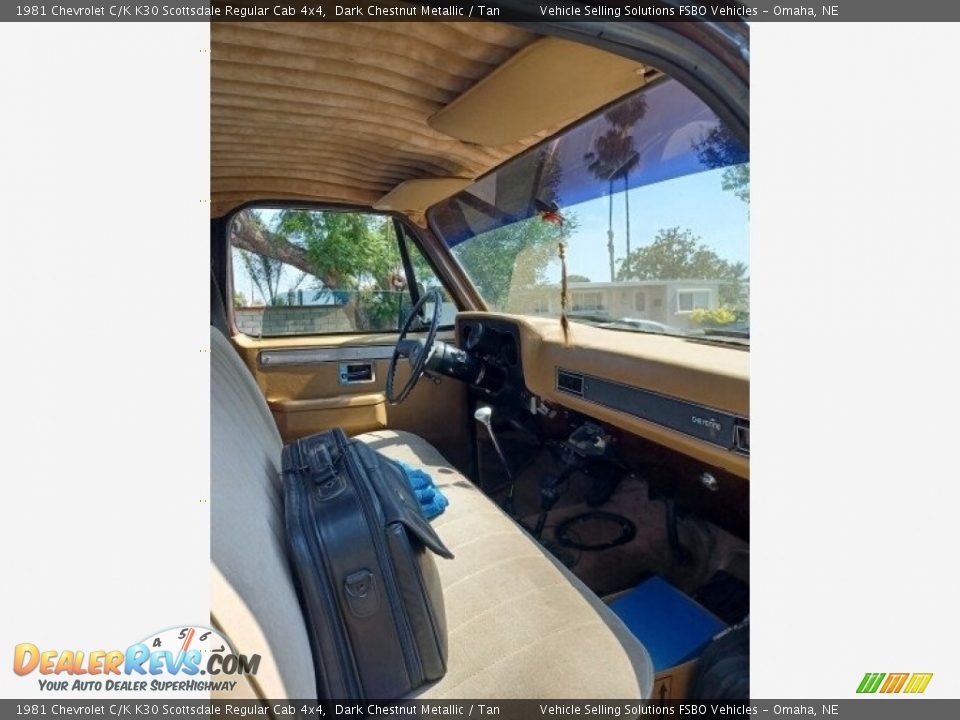 Front Seat of 1981 Chevrolet C/K K30 Scottsdale Regular Cab 4x4 Photo #3