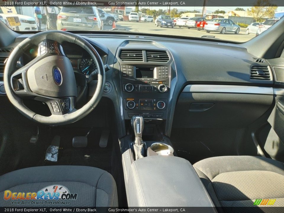 2018 Ford Explorer XLT Oxford White / Ebony Black Photo #8