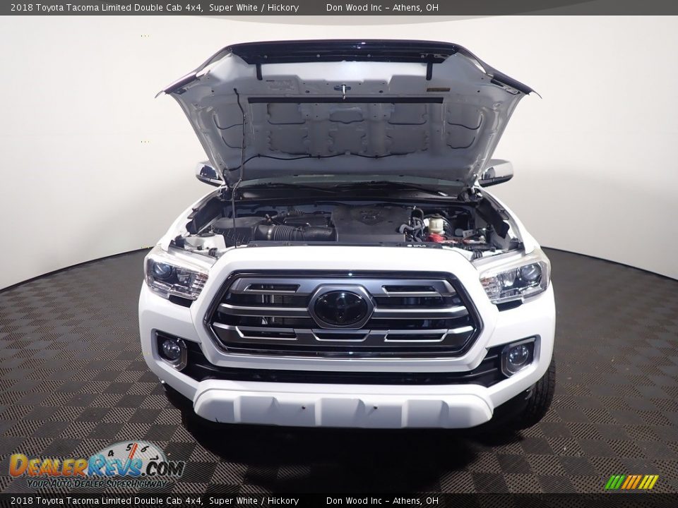 2018 Toyota Tacoma Limited Double Cab 4x4 Super White / Hickory Photo #9
