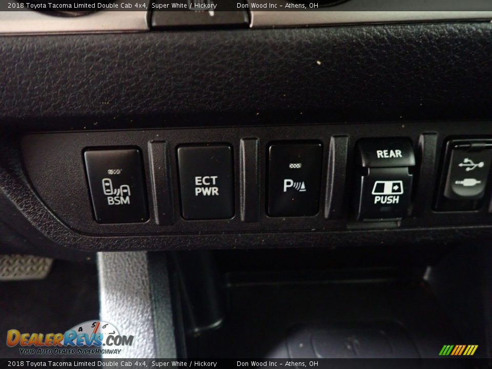 2018 Toyota Tacoma Limited Double Cab 4x4 Super White / Hickory Photo #35