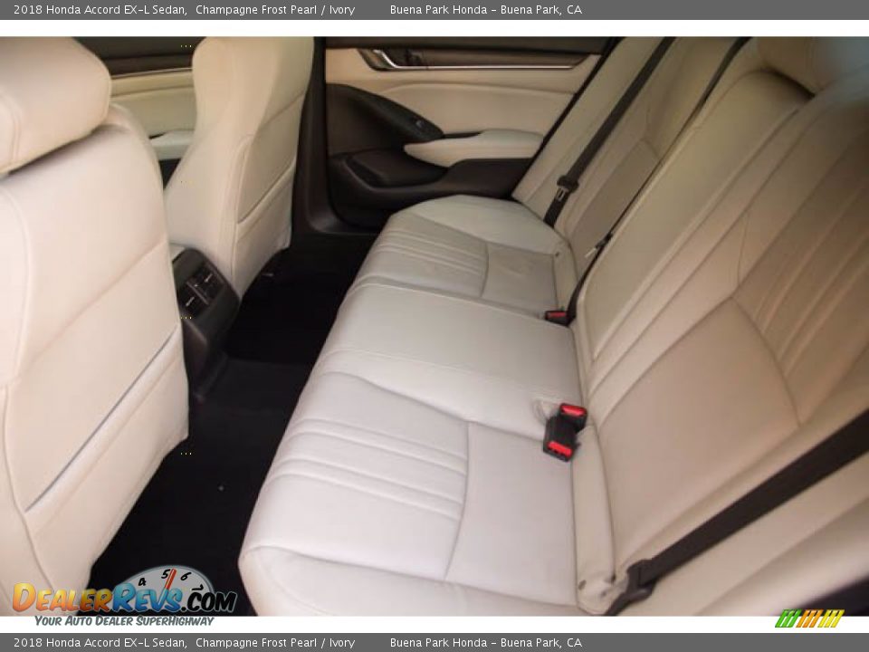 2018 Honda Accord EX-L Sedan Champagne Frost Pearl / Ivory Photo #4