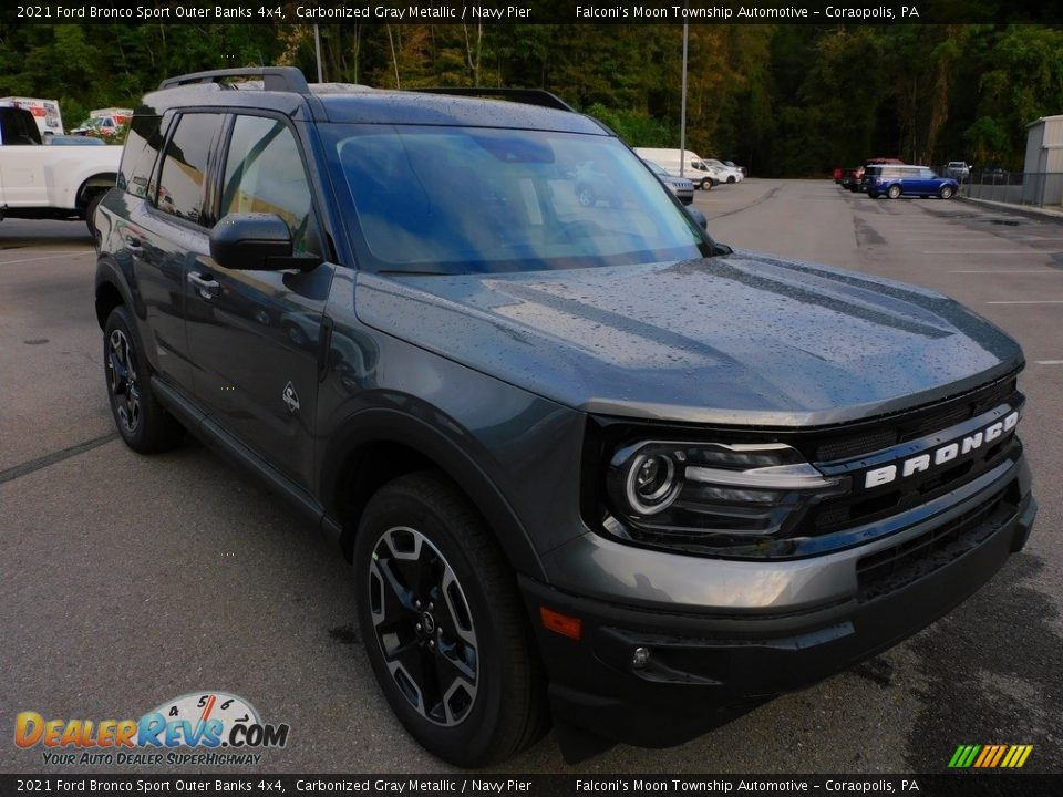 Front 3/4 View of 2021 Ford Bronco Sport Outer Banks 4x4 Photo #9