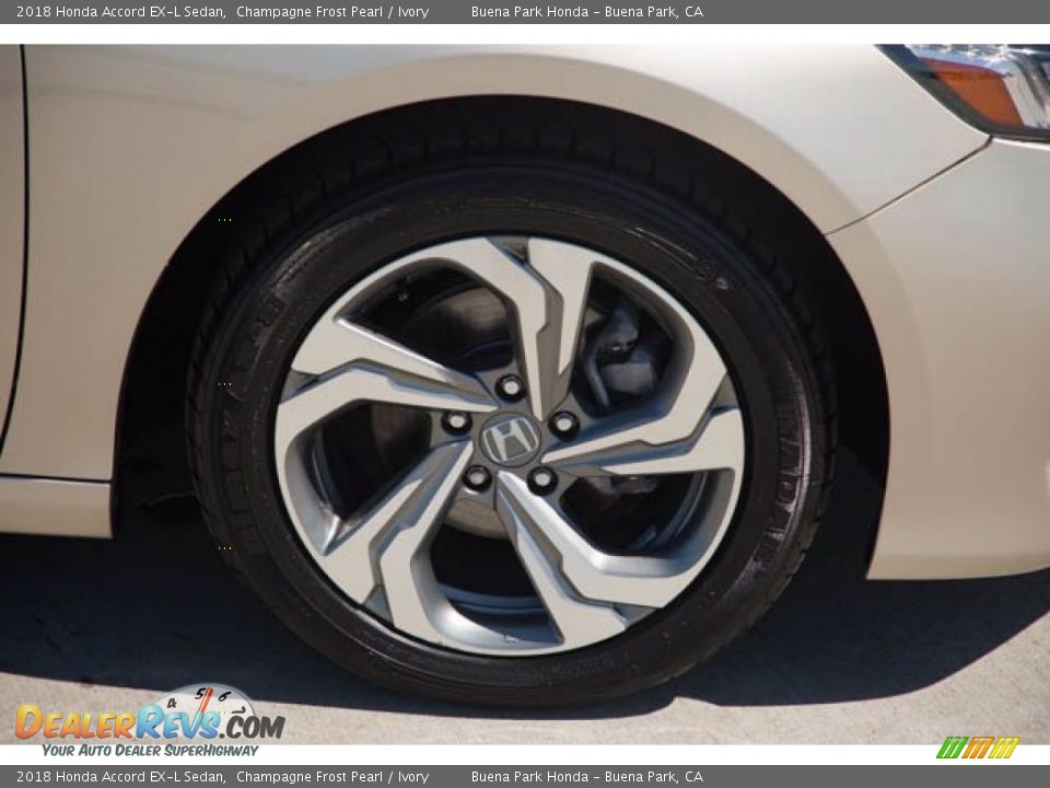 2018 Honda Accord EX-L Sedan Champagne Frost Pearl / Ivory Photo #36