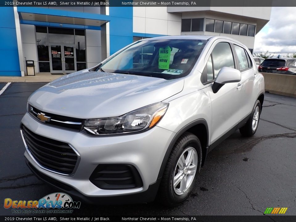 2019 Chevrolet Trax LS AWD Silver Ice Metallic / Jet Black Photo #2