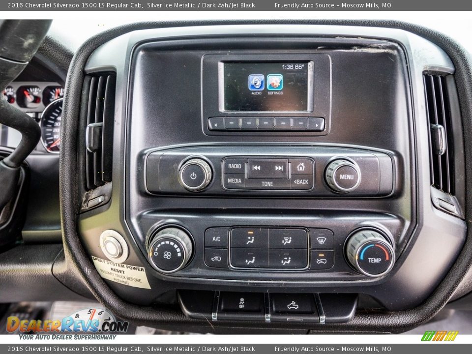 Controls of 2016 Chevrolet Silverado 1500 LS Regular Cab Photo #28